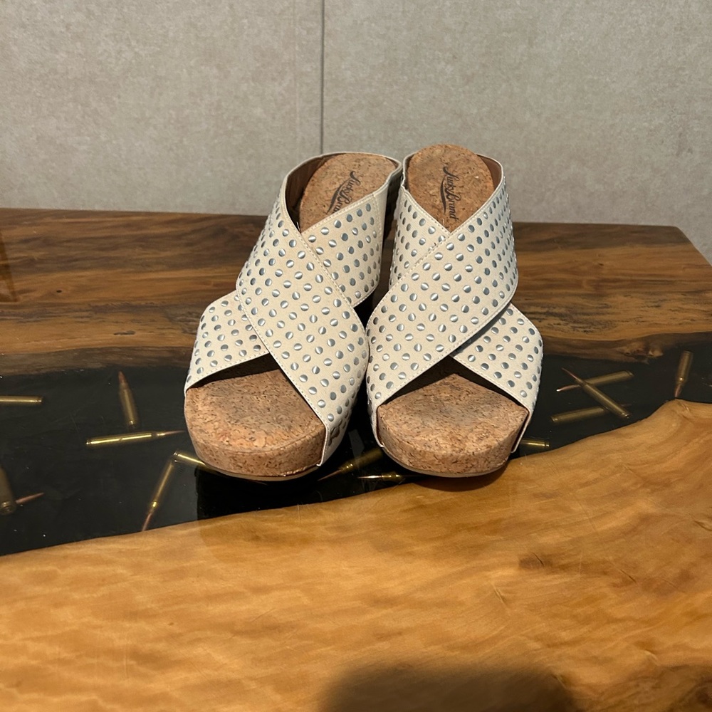 Lucky Wedge Sandals